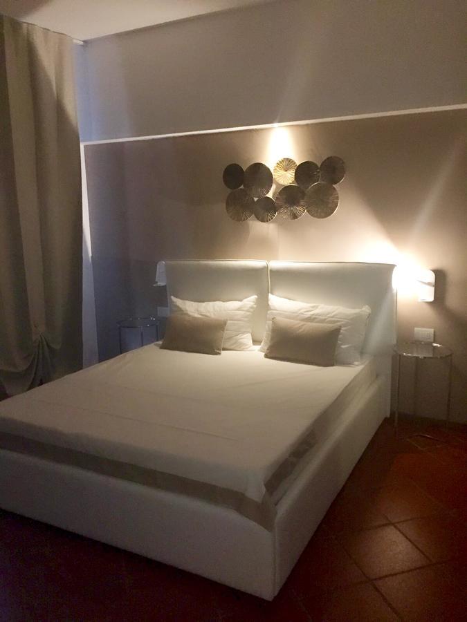 Marie Rose Luxury B&B & Apartment Desenzano del Garda Luaran gambar