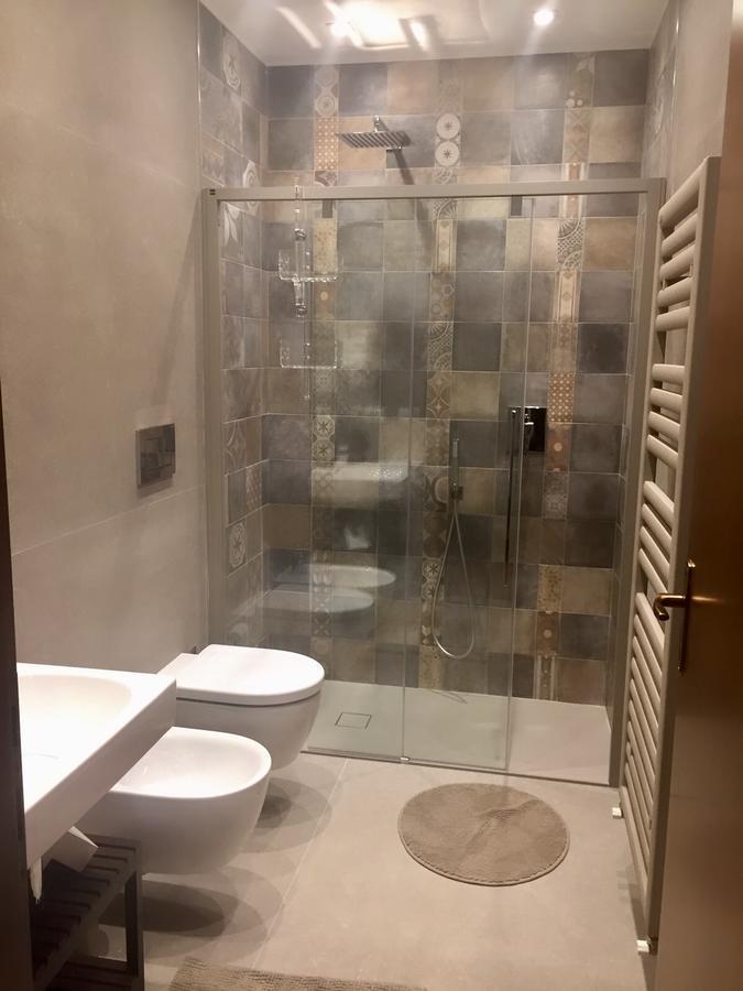 Marie Rose Luxury B&B & Apartment Desenzano del Garda Luaran gambar