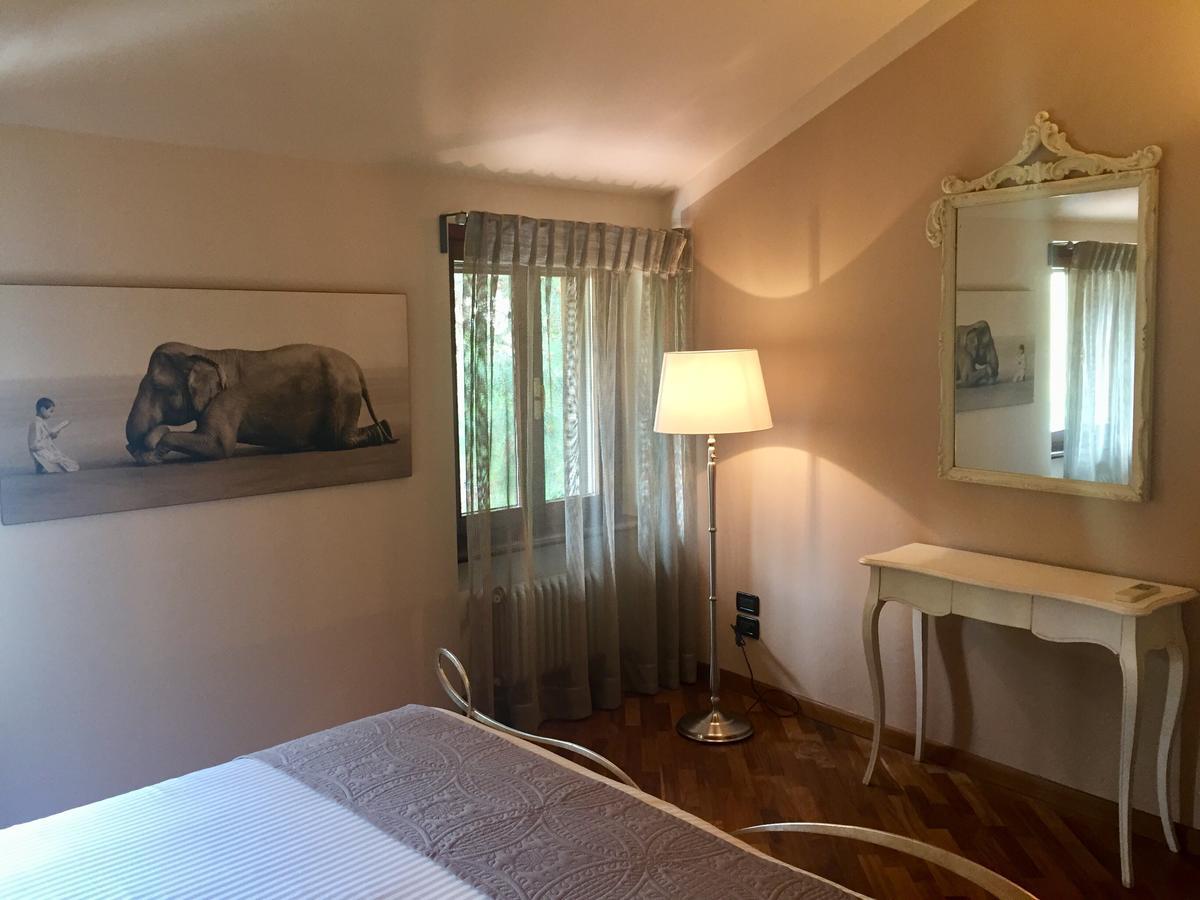 Marie Rose Luxury B&B & Apartment Desenzano del Garda Luaran gambar